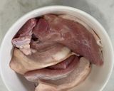 Hình bước làm 1 của món Ba chỉ chiên giòn (NCKD)