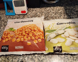 Foto del paso 1 de la receta: Garbanzos y Garrofón en cascote