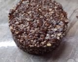 Foto del paso 3 de la receta: Dulces de avena y maní (sin azúcar agregada bañados en 🍫😋