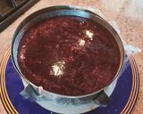 Une image de l'étape 15 de Bavarois aux fraises et coulis de myrtilles.