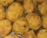 A picture of step 4 of Yam balls.
