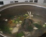 Foto langkah ke 3 dari resep Sup Ikan Hiu.