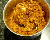 A picture of step 4 of Stuffed Chicken Bun.