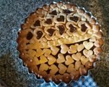 Foto del paso 8 de la receta: Pasta frola corazón con membrillo y dulce de leche