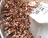 Foto del paso 1 de la receta: Hamburguesas de quinoa y calabacín