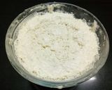 A picture of step 4 of Eggless Donuts.