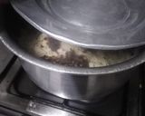 A picture of step 6 of Yukhni pulao.