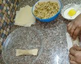 A picture of step 4 of Spaghetti wraps.