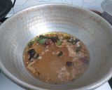 A picture of step 2 of Semolina (white rava).