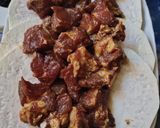 A picture of step 2 of Steamed Ribs with Yam.