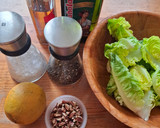 Foto del paso 1 de la receta: Ensalada de lechuga con naranja y nuez
