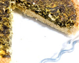 Foto del paso 7 de la receta: Quiche de espinacas y queso feta en base crujiente de quinoa