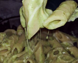 Foto del paso 2 de la receta: Salsa de pencas de acelga y cebolla (reciclaje)