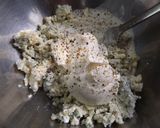 Foto del paso 1 de la receta Sándwiches con queso Roquefort, queso Philadelpia y nueces picadas
