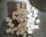 A picture of step 2 of Gravy Paneer Tikka Masala.
