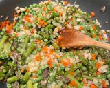 Foto del paso 3 de la receta: 🍛ARROZ FRITO FÁCIL 🤤🍚