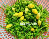 Hình bước làm 1 của món Nụ mướp xào thịt bò