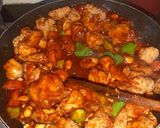 A picture of step 4 of Kungpao chicken.