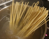 Foto del paso 1 de la receta: Linguine al Pesto