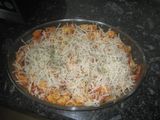 Pasta (tiburones) con atún y tomate