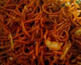 A picture of step 4 of Schezwan Noodles.