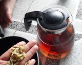 Hình bước làm 6 của món Vỏ cam rim dùng với hồng trà