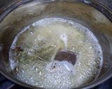 Foto langkah ke 2 dari resep Teh Cengkeh Gula Batu.