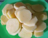Foto langkah ke 1 dari resep Indonesian Potato Patties "Bukan Perkedel Biasa".