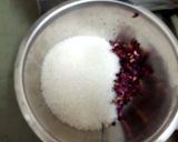 गुलाब शर्बत (Gulab sharbat recipe in hindi) रेसिपी चरण 1 फोटो