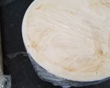 A picture of step 4 of Cream, creamed cheeses and honey dessert.