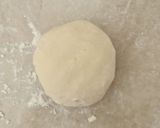 A picture of step 2 of Roti.
