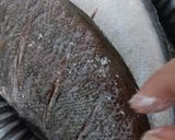 Foto langkah ke 2 dari resep Ikan Sebelah Panggang (Pan Grilled Flatfish).