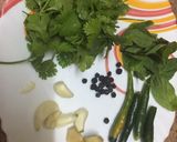 A picture of step 2 of Steamed Fish in green gravy.