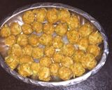 A picture of step 3 of Rasiya dhokla.