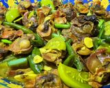 Foto langkah ke 7 dari resep Tumisan Kerang Dara Tomat Cabe Hijau.