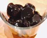 Hình bước làm 3 của món 🌱 Sương Sáo Mủ Trôm Hạt Chia Đường Phèn