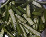 A picture of step 1 of Spicy bhindi.