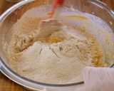 A picture of step 7 of Rum and Cinnamon Flavored Dried Fruits Butter Cake.