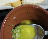 Foto del paso 2 de la receta Pan de ajo con queso
