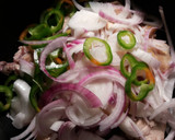 Foto del paso 7 de la receta: Pollo especiado y aromatizado en salsa de aceite dargan