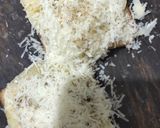 A picture of step 2 of Aloo cheese toast.