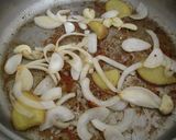 A picture of step 3 of Tea & Soy Sauce Braised Chicken.