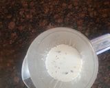 A picture of step 2 of Dry fruit banana smoothie.