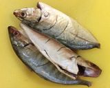 Hình bước làm 1 của món Cá Ngân nướng ngâm bồn mắm gừng