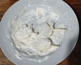 Foto langkah ke 1 dari resep Jamur goreng tepung.