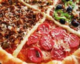 صورة لخطوة 6 من وصفة بيتزا 4 فصول Pizza 4 saison 🍕