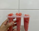 Foto langkah ke 6 dari resep Two Ways Semangka: Slushie dan Es Loli/Popsicle Semangka (No Gula).