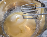 Foto del paso 3 de la receta: Bizcocho de yogur con cobertura de chocolate