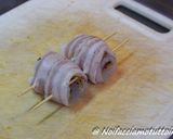 Foto del passaggio 2 della ricetta Involtini di orata pancettati con insalata di finocchi e arancia