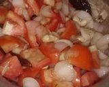 A picture of step 2 of Paneer makhni gravy.